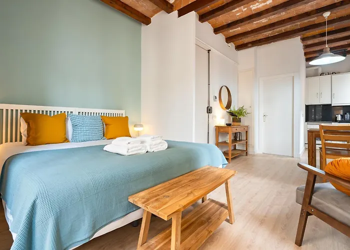 Barceloneta 12 Apartment *