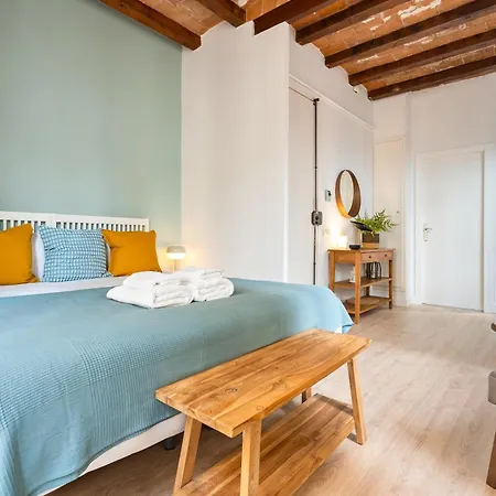 Barceloneta 12 Apartment *